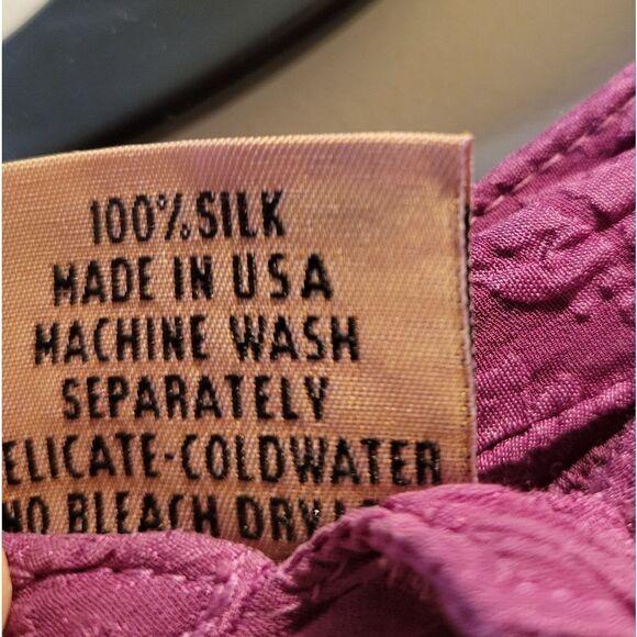 URU 100% Silk Textured Floral Top Shirt Lagenlook Mulberry XL Made in USA - Picture 9 of 9